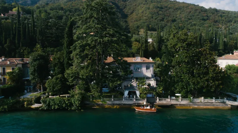 From Primary Residence to Property Empire: The Affluent American's Blueprint for a Luxury Real Estate Portfolio