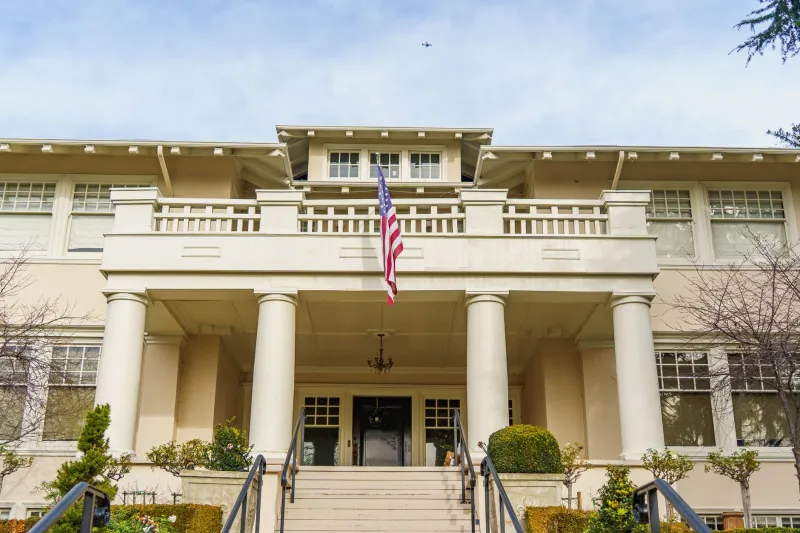 Estates Without Expiration: Designing the Luxury Home as a Multigenerational Inheritance